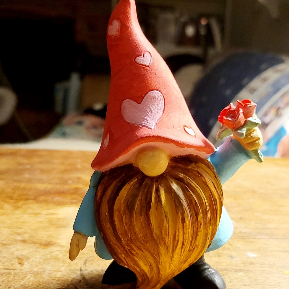 Valentines gnome